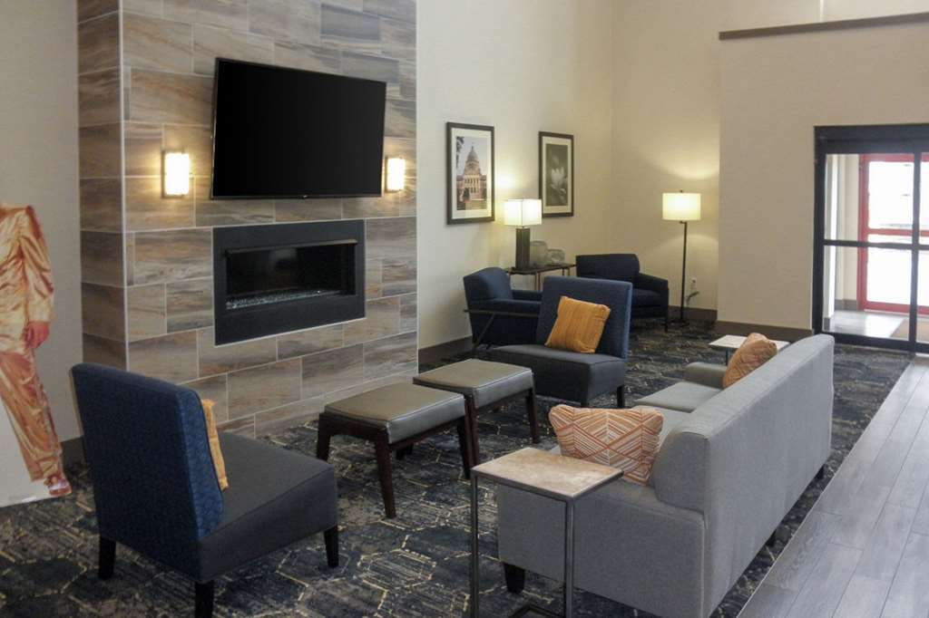Comfort Suites North Тупело Интерьер фото