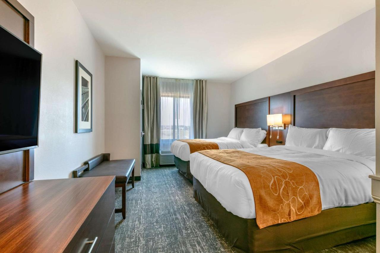 Comfort Suites North Тупело Экстерьер фото